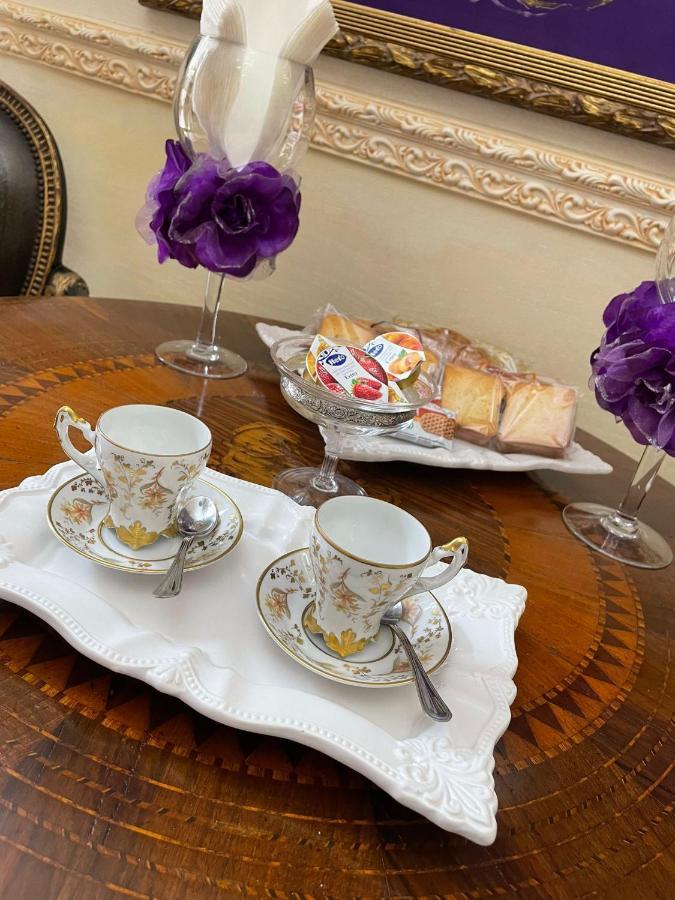 برينديسي Regina Suite المظهر الخارجي الصورة