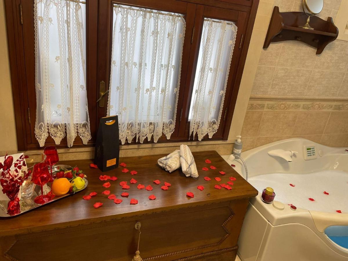 برينديسي Regina Suite المظهر الخارجي الصورة