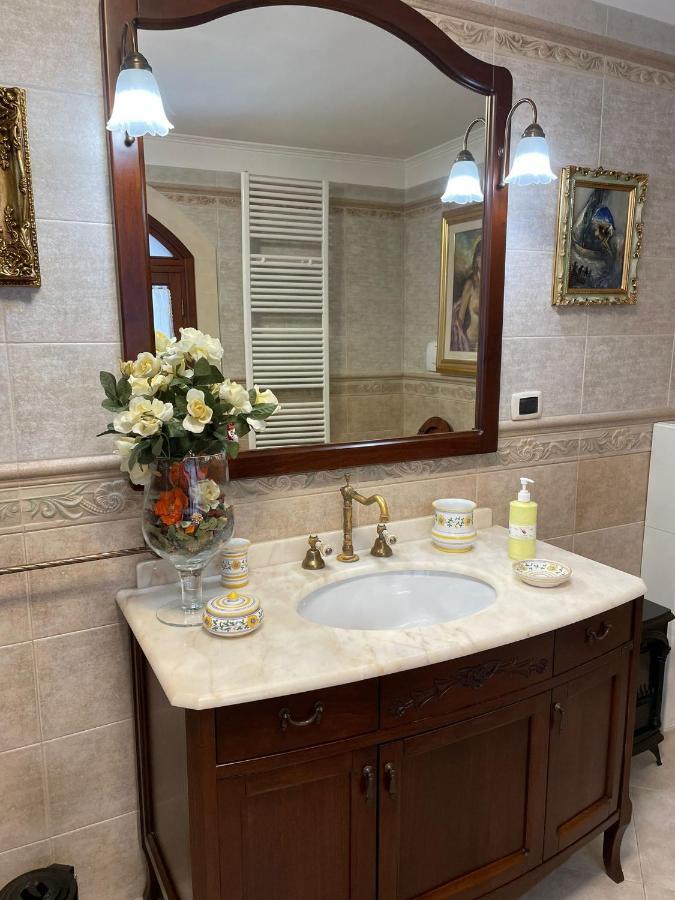 برينديسي Regina Suite المظهر الخارجي الصورة