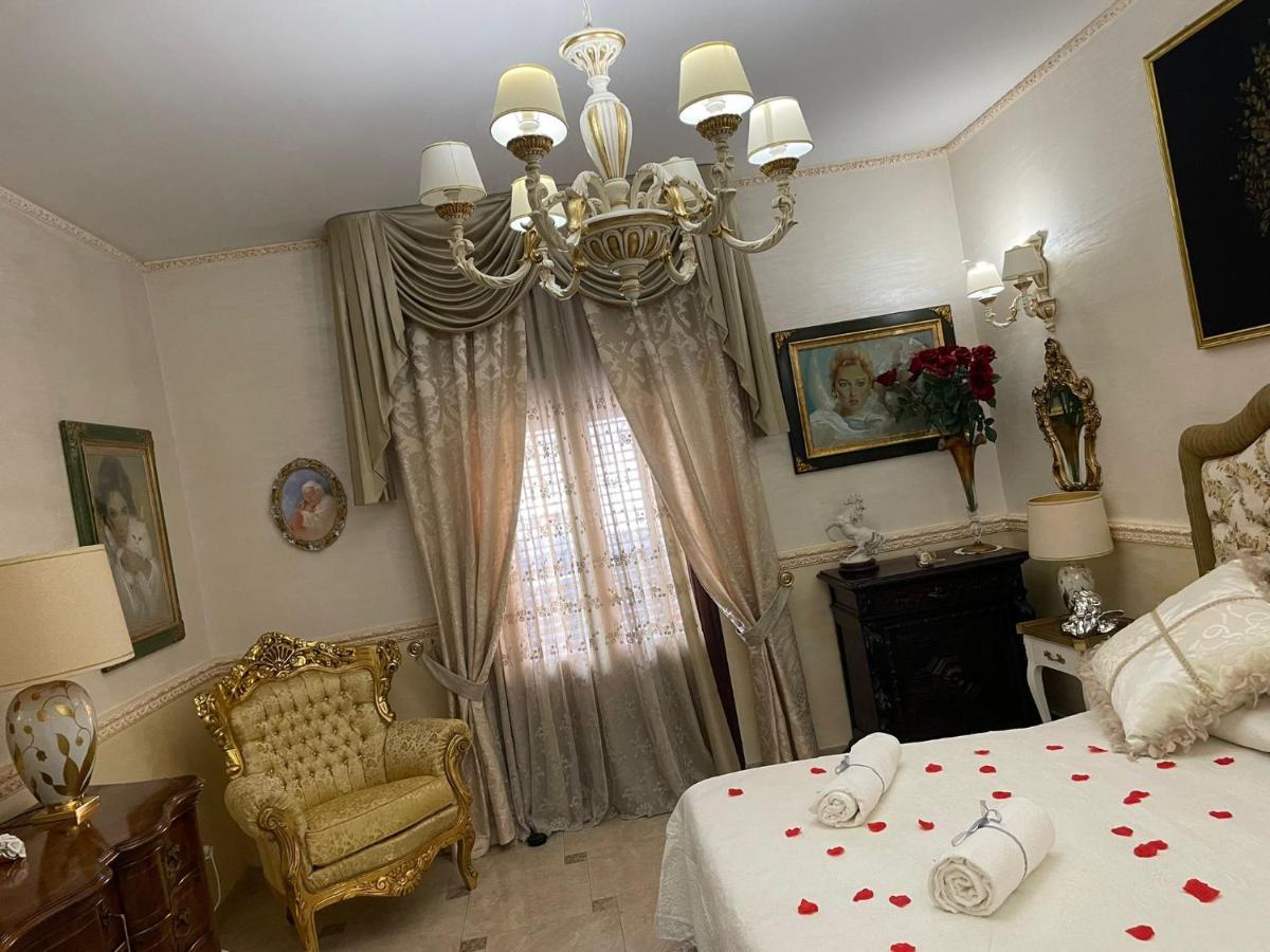 برينديسي Regina Suite المظهر الخارجي الصورة